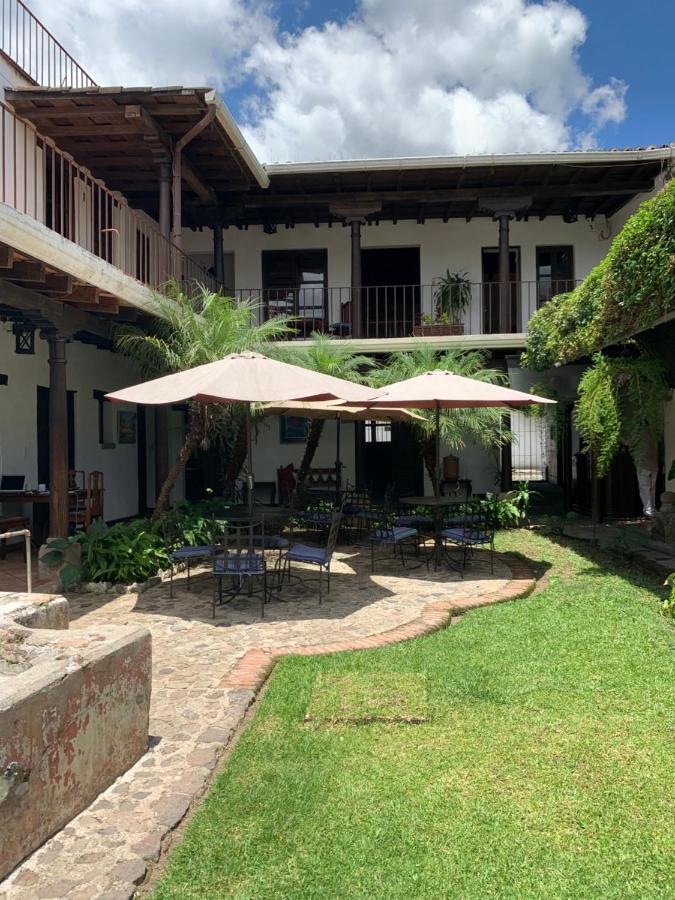Villa De Antano Antigua Luaran gambar